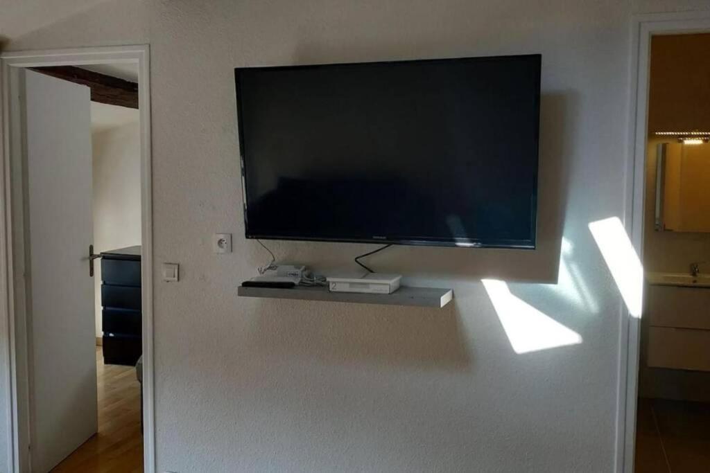 לה רושל Appartement Proche Marche Au Coeur Du Centre + Wifi מראה חיצוני תמונה